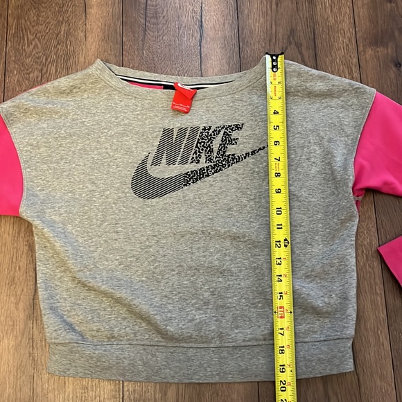 Nike girls Crewneck cropped sweater XL - Picture 5 of 7